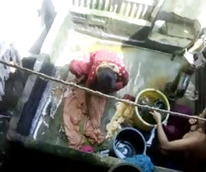 বহু পুরুষের এক নারির বাংলা চুদাচুদি ভিডিও