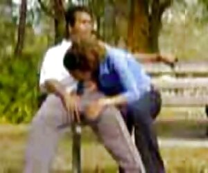 বড়ো মাই, বাংলাচুদাচুদি সেক্স বড় সুন্দরী মহিলা